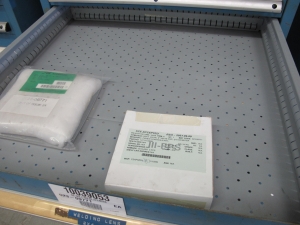 LISTA HEAVY DUTY 10-DRAWER PARTS CABINET W/ CONTENTS (W-44) LOADING & HANDLING FEE $25-